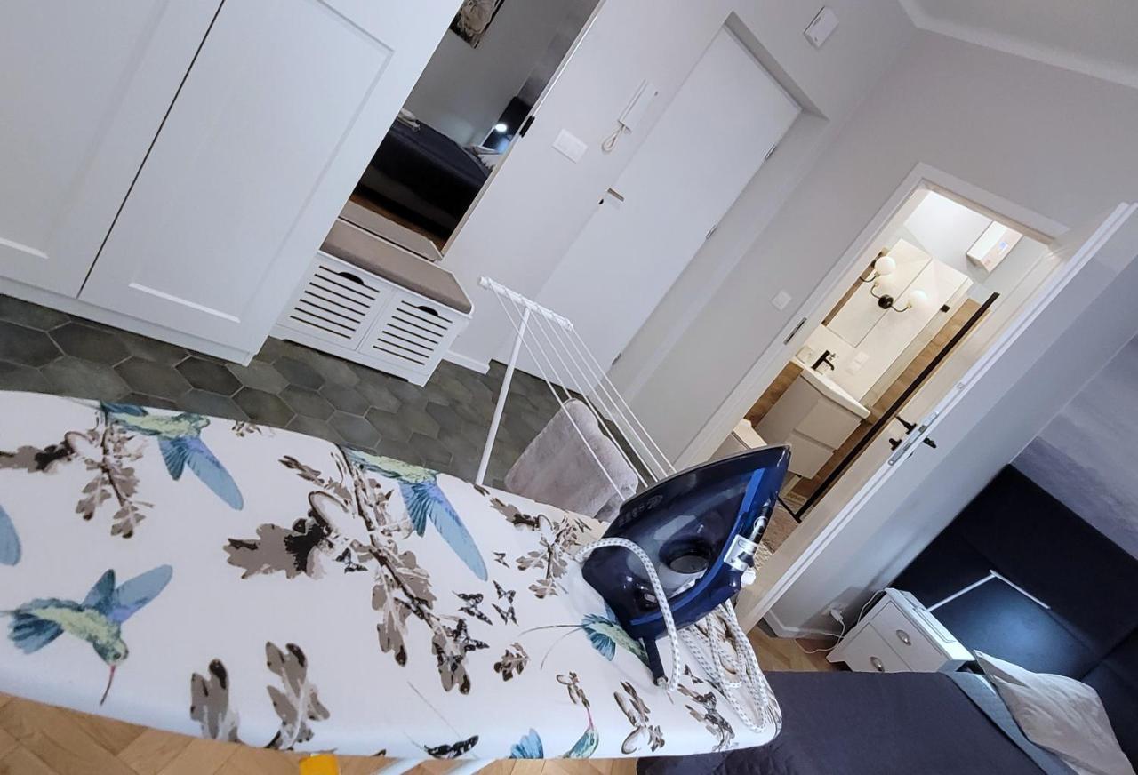 Kana - Stylish Apartment In Krakow Pomorska - Close, Wifi, Smart Tv Kraków Eksteriør billede