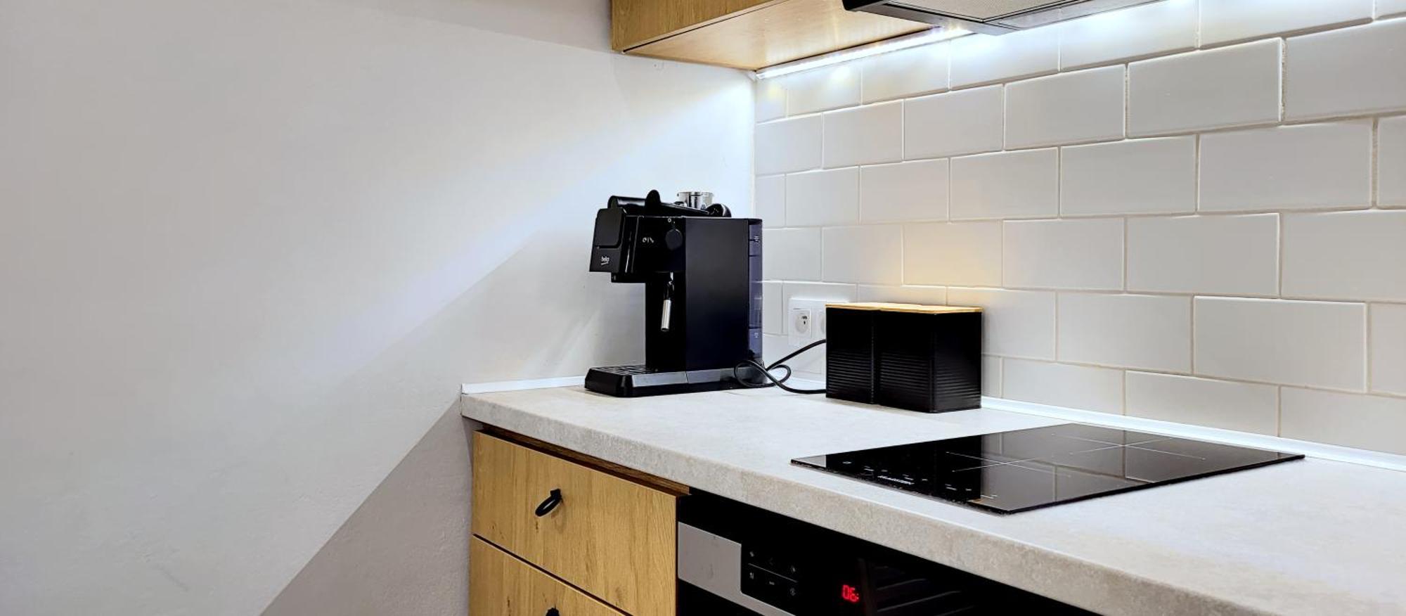 Kana - Stylish Apartment In Krakow Pomorska - Close, Wifi, Smart Tv Kraków Eksteriør billede